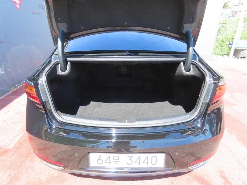 2017 Kia K7 3.3 - Miniatura 5