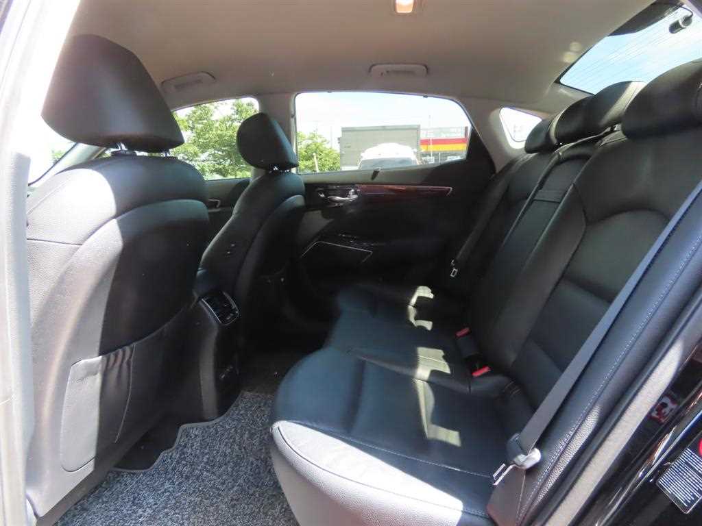 2017 Kia K7 3.3 - Miniatura 8