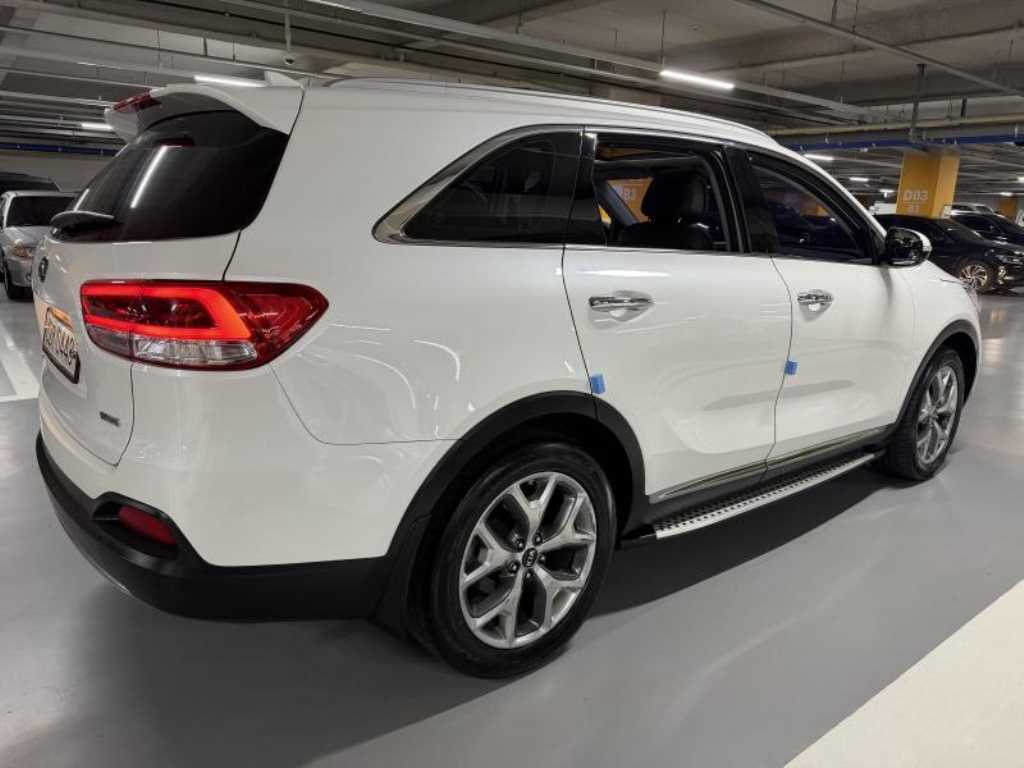 2016 Kia Sorento Diesel - Miniatura 4