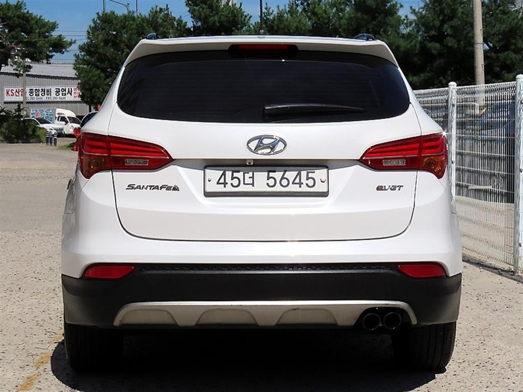 2015 Hyundai Santa Fe DM Blanco - Miniatura 4