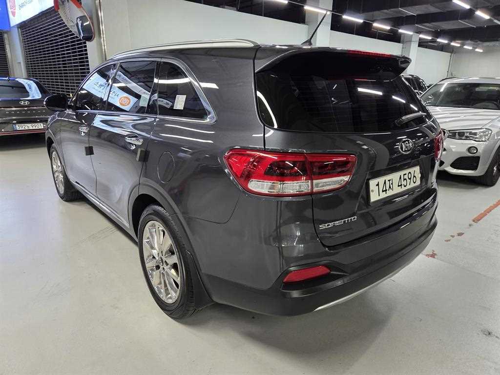 2015 Kia Sorento Diesel Gris - Miniatura 3