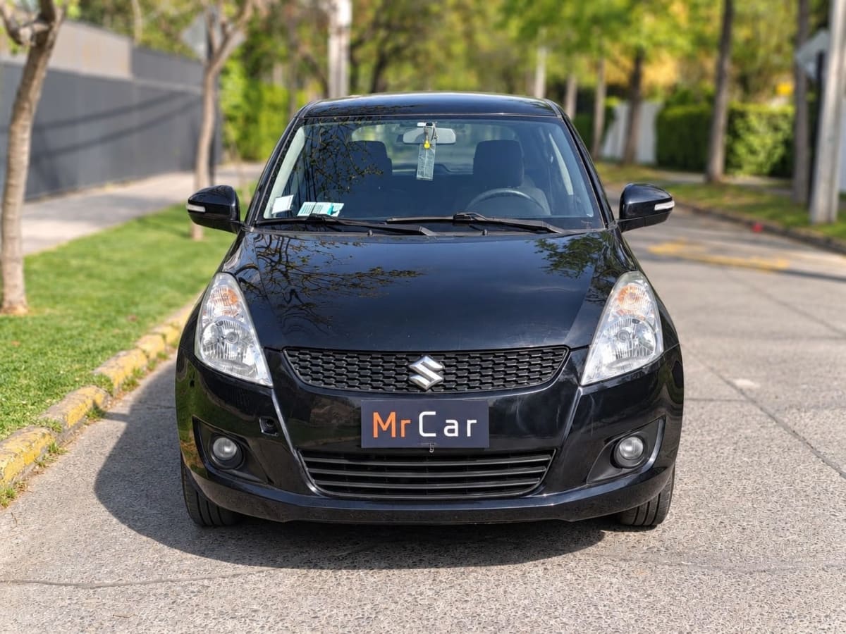 2015 Suzuki Swift AC Negro - Imagen 1