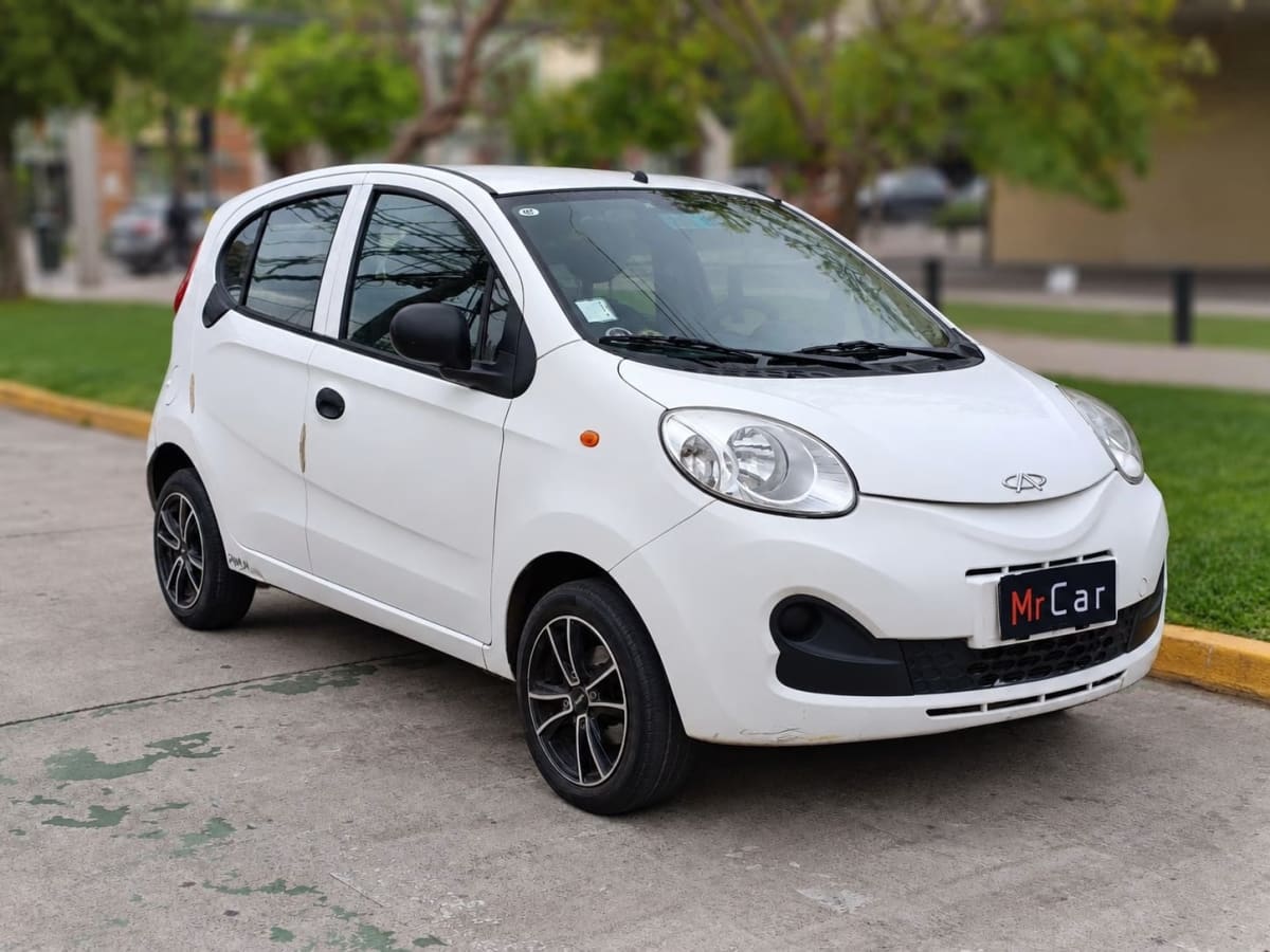 2019 Chery Iq Blanco - Miniatura 3