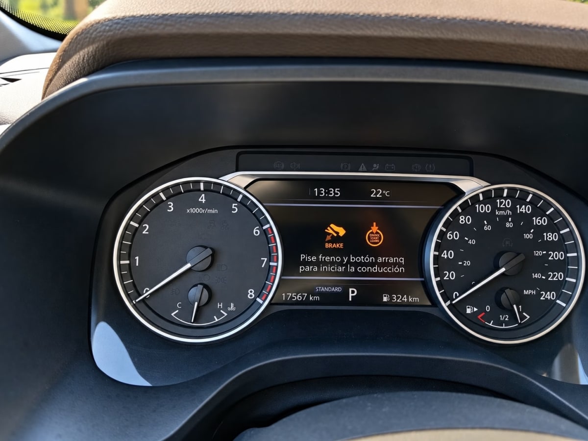 2025 Nissan XTRAIL CVT Gris - Miniatura 6