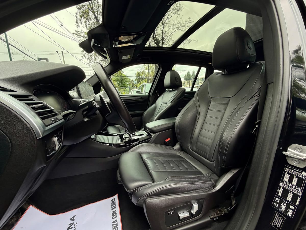 2023 BMW X3 3.0 - Miniatura 9