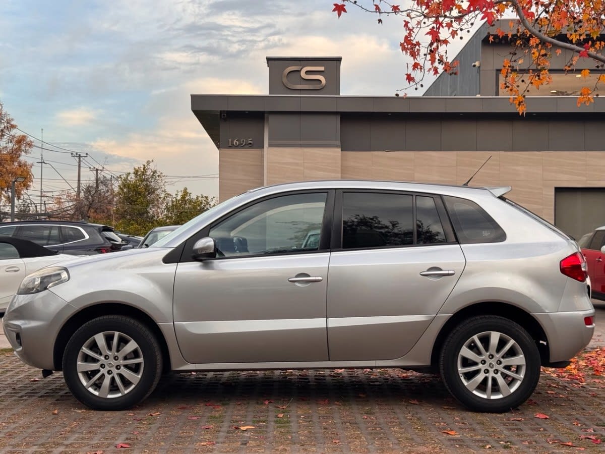 2016 Renault Koleos EXPRESSION Plata - Miniatura 4