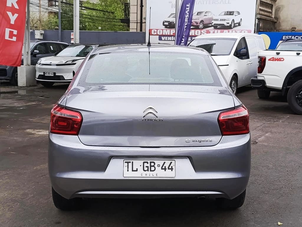 2024 Citroën C-Elysee 1.5 - Miniatura 8