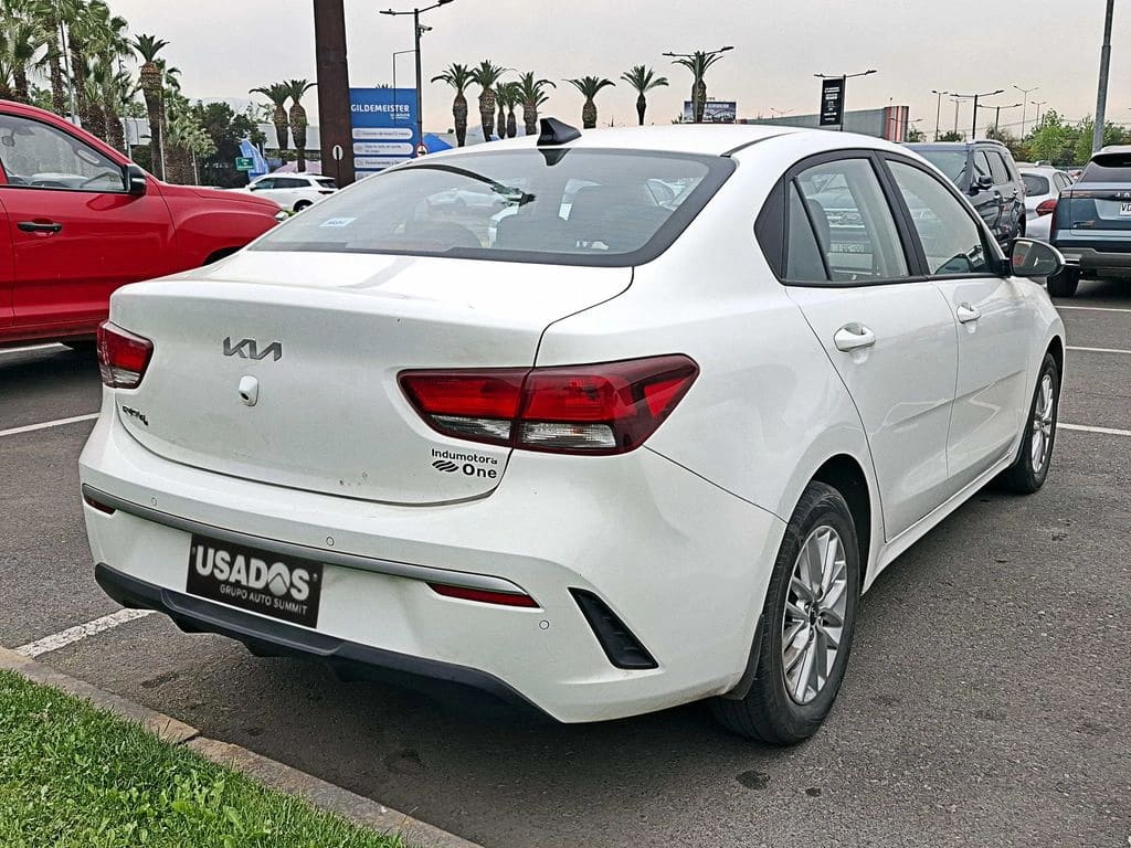 2022 KIA RIO 4 LX - Miniatura 6