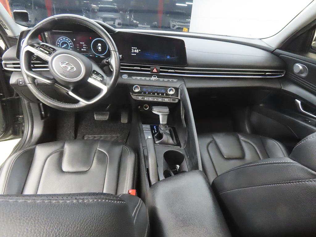 2021 Hyundai Avante (CN7) Gris - Miniatura 7