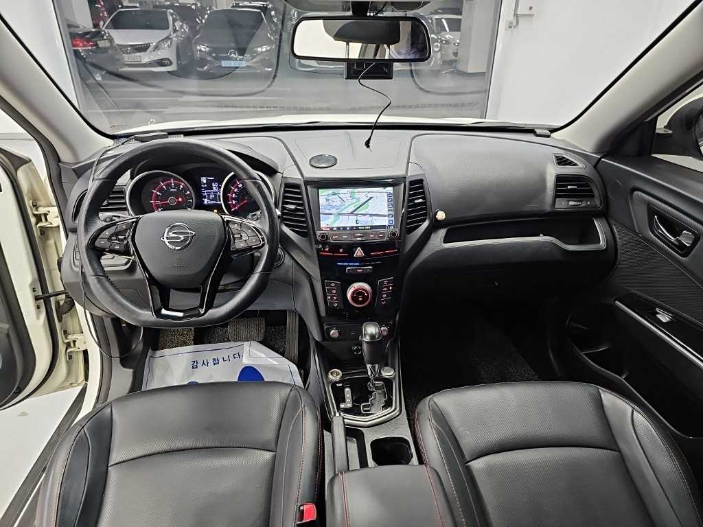 2018 SsangYong Tivoli Air - Miniatura 7