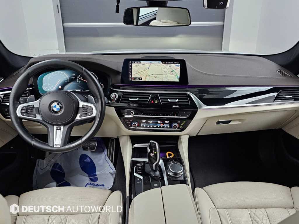 2019 BMW Serie 5 5 Series Ref 428113 Gasoline Blanco - Miniatura 8