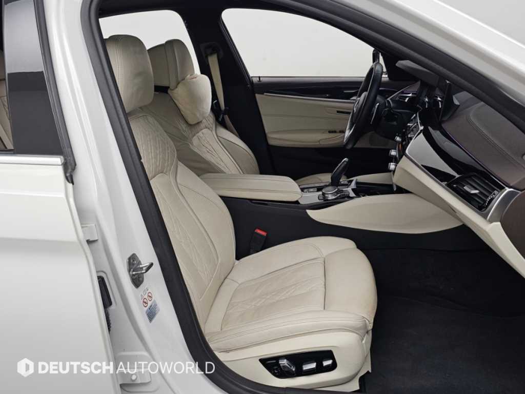 2019 BMW Serie 5 5 Series Ref 428113 Gasoline Blanco - Miniatura 10