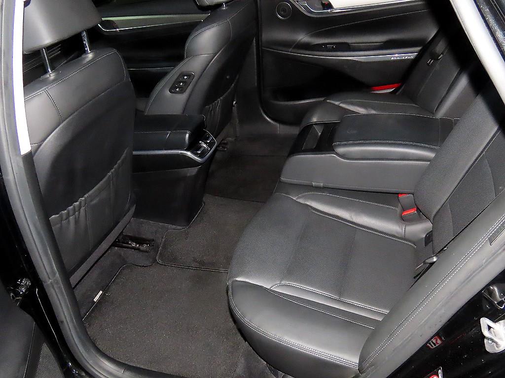 2023 Hyundai Grandeur IG Negro - Miniatura 7