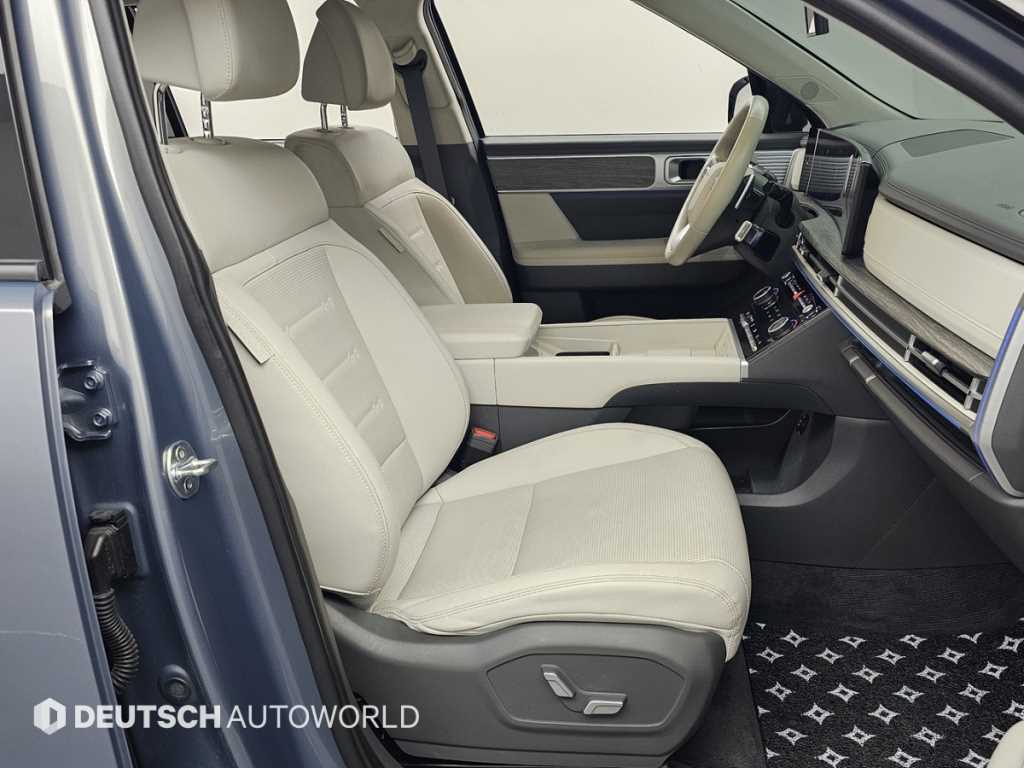 2024 Hyundai Santa Fe MX5 Gris - Miniatura 10
