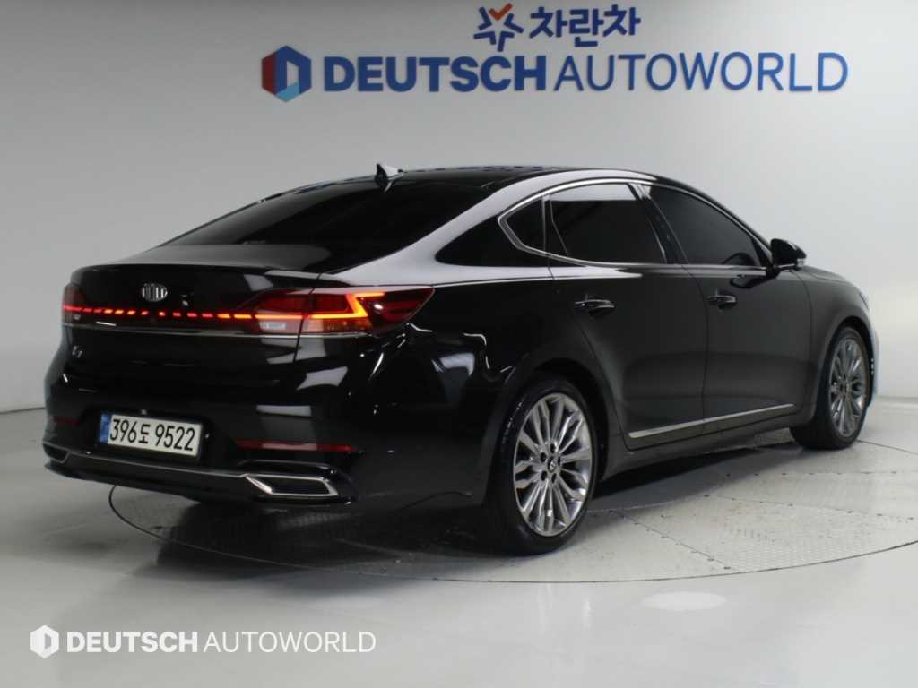 2021 Kia K7 Premier Negro - Miniatura 2