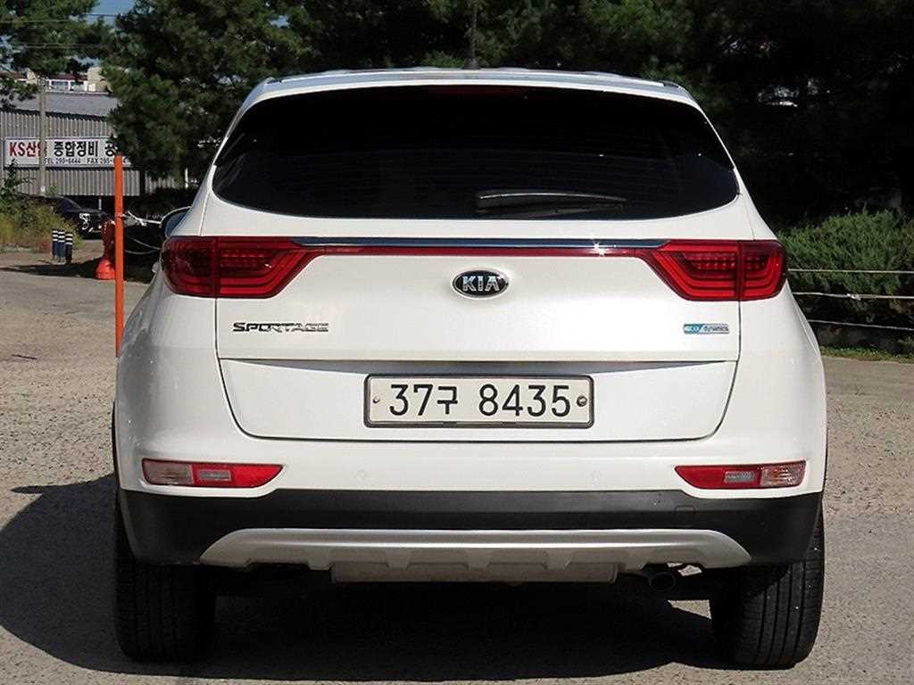2017 Kia Sportage Diesel Blanco - Miniatura 4