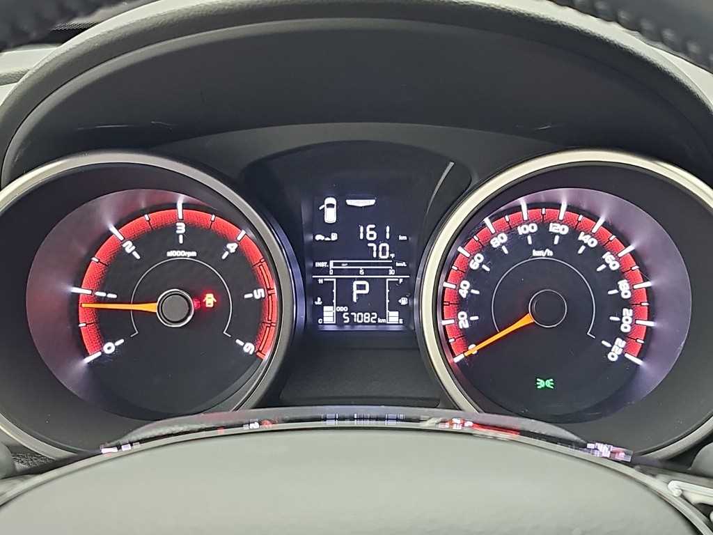2018 SsangYong Tivoli Air - Miniatura 6