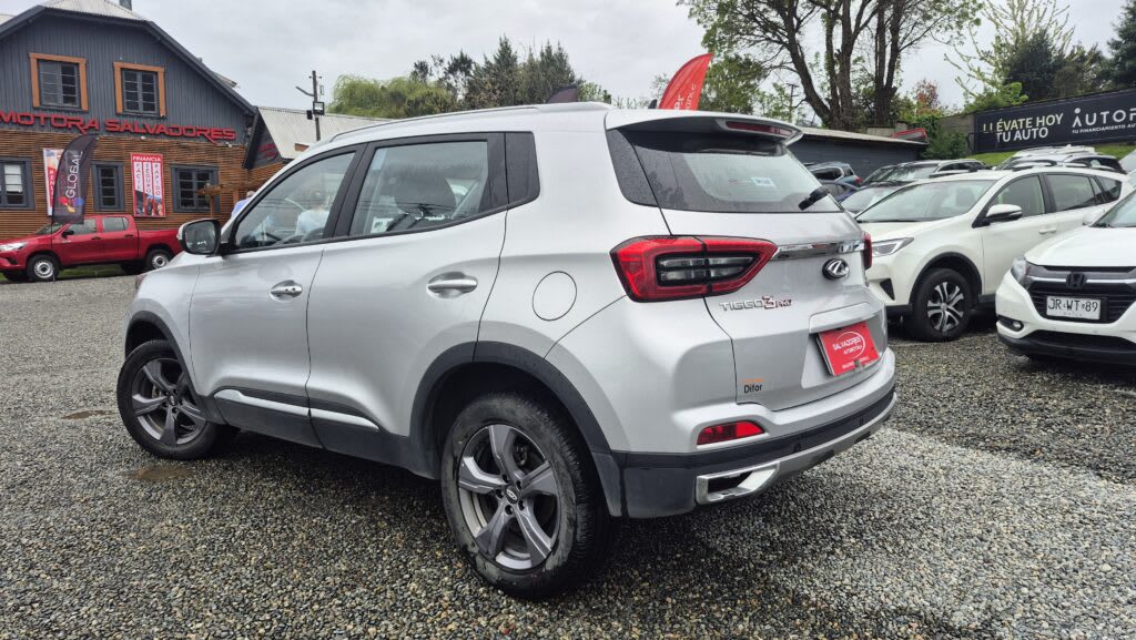 2025 CHERY TIGGO 3 Plata - Miniatura 3