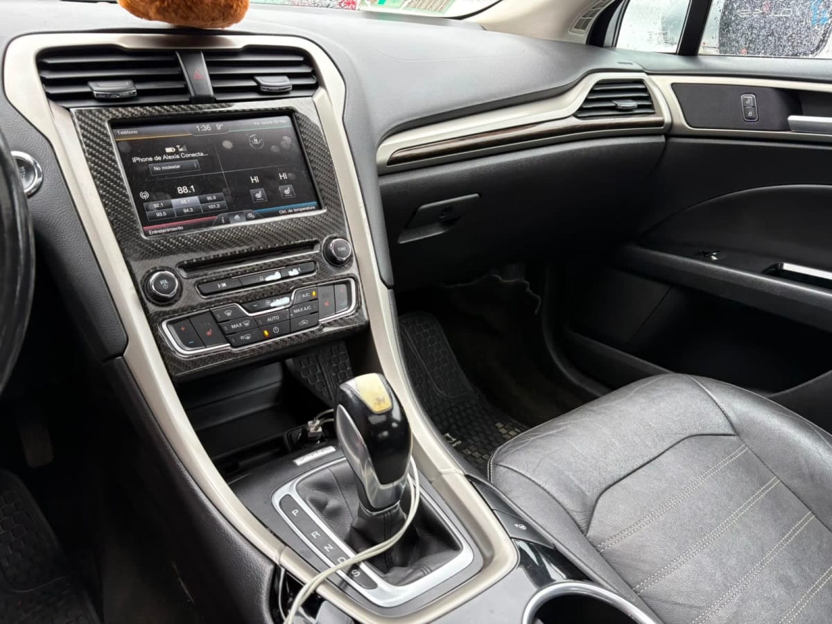 2016 Ford FUSION 2.0 - Miniatura 4