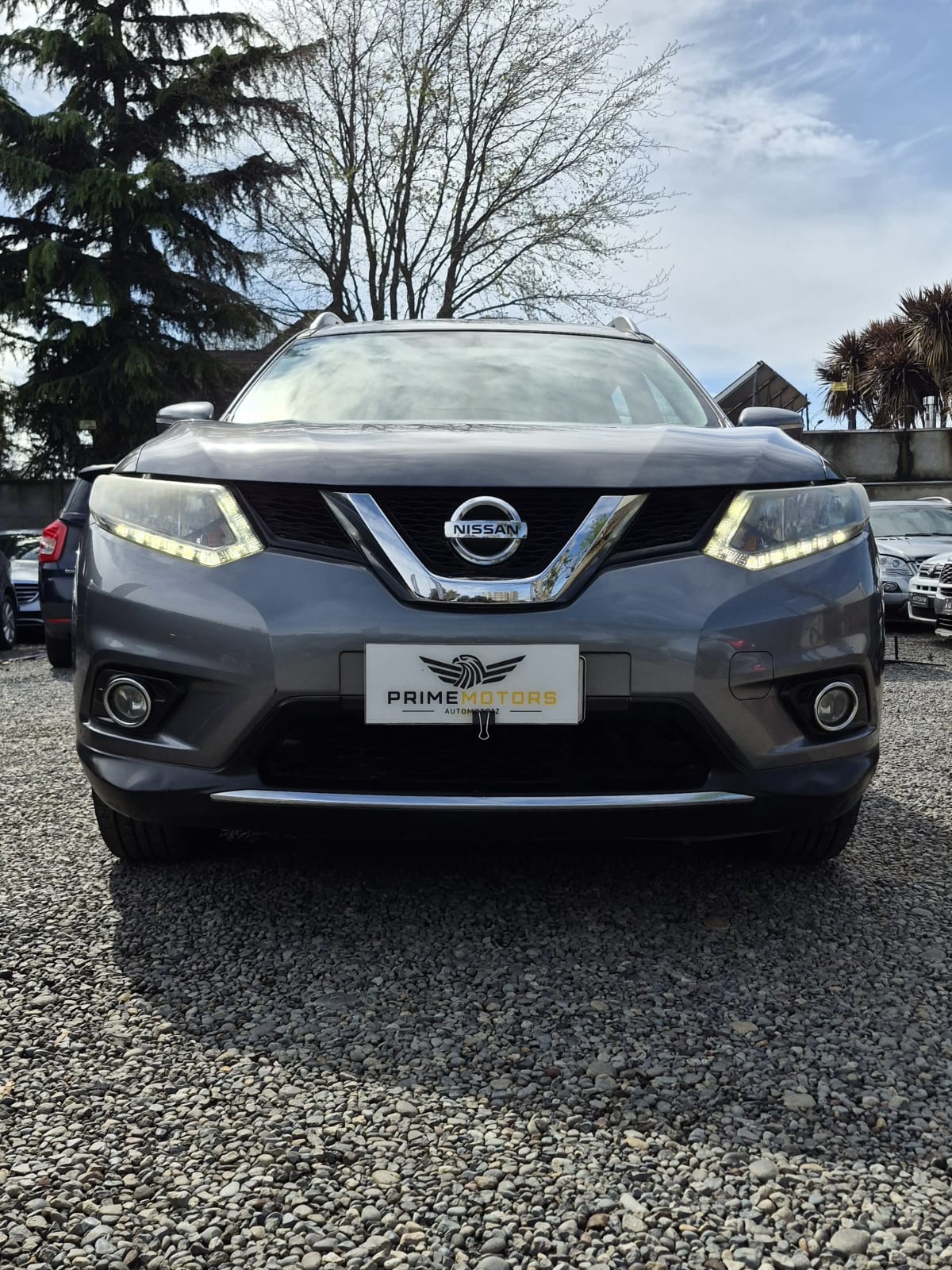 2017 Nissan X TRAIL - Miniatura 2
