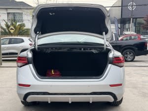 2023 NISSAN SENTRA 2.0 Plata - Miniatura 7