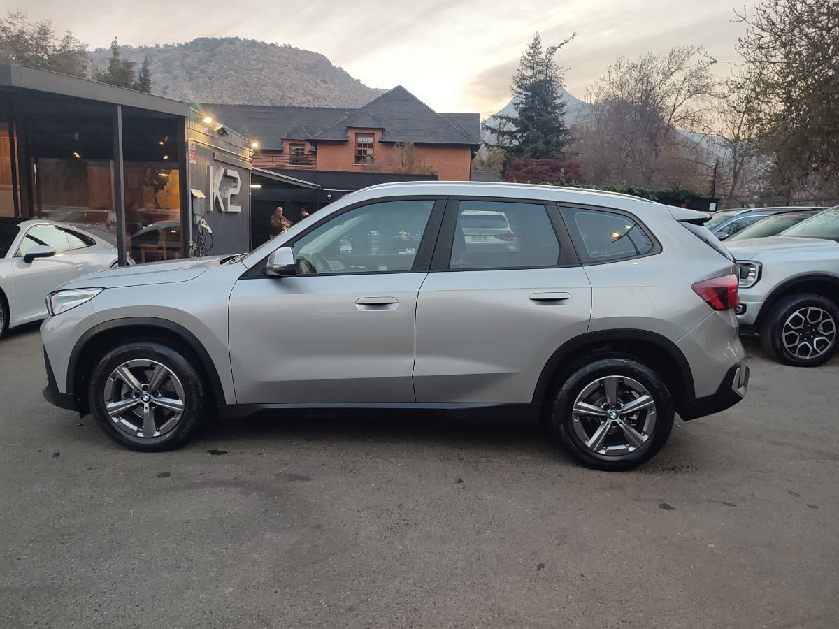 2024 BMW X1 DYNAMIC - Miniatura 5