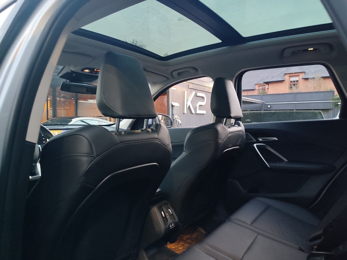 2024 BMW X1 DYNAMIC - Miniatura 10