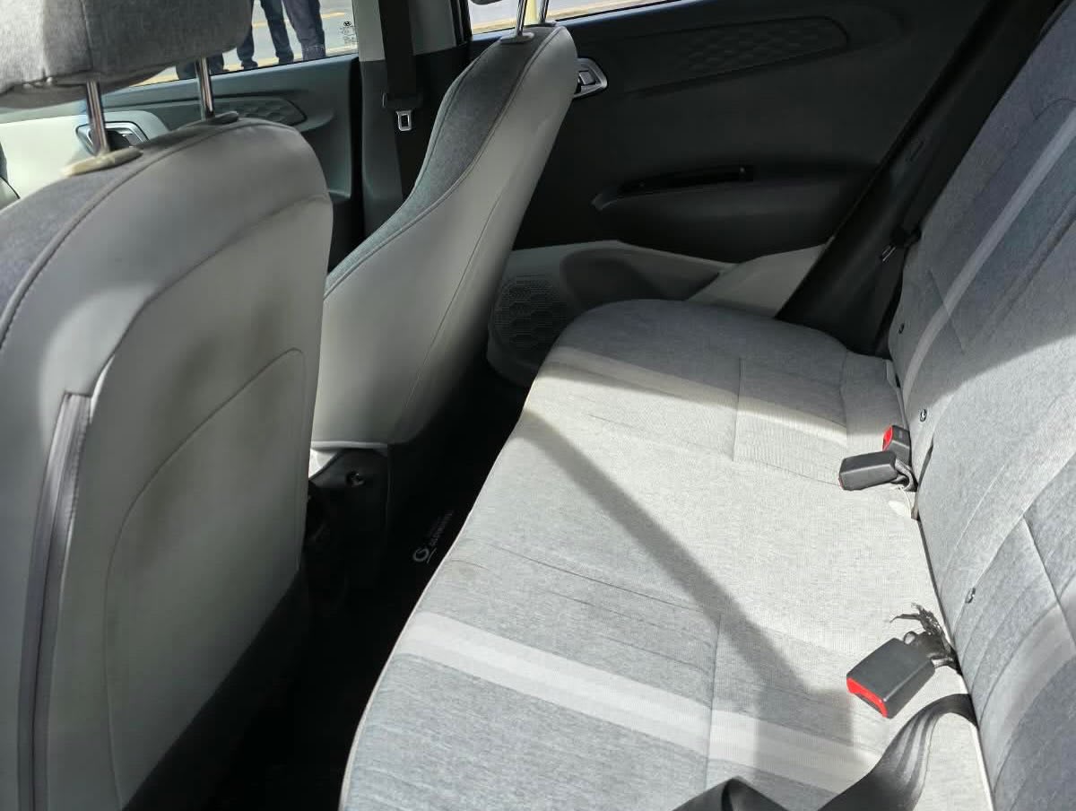 2021 HYUNDAI GRAND I - Miniatura 8