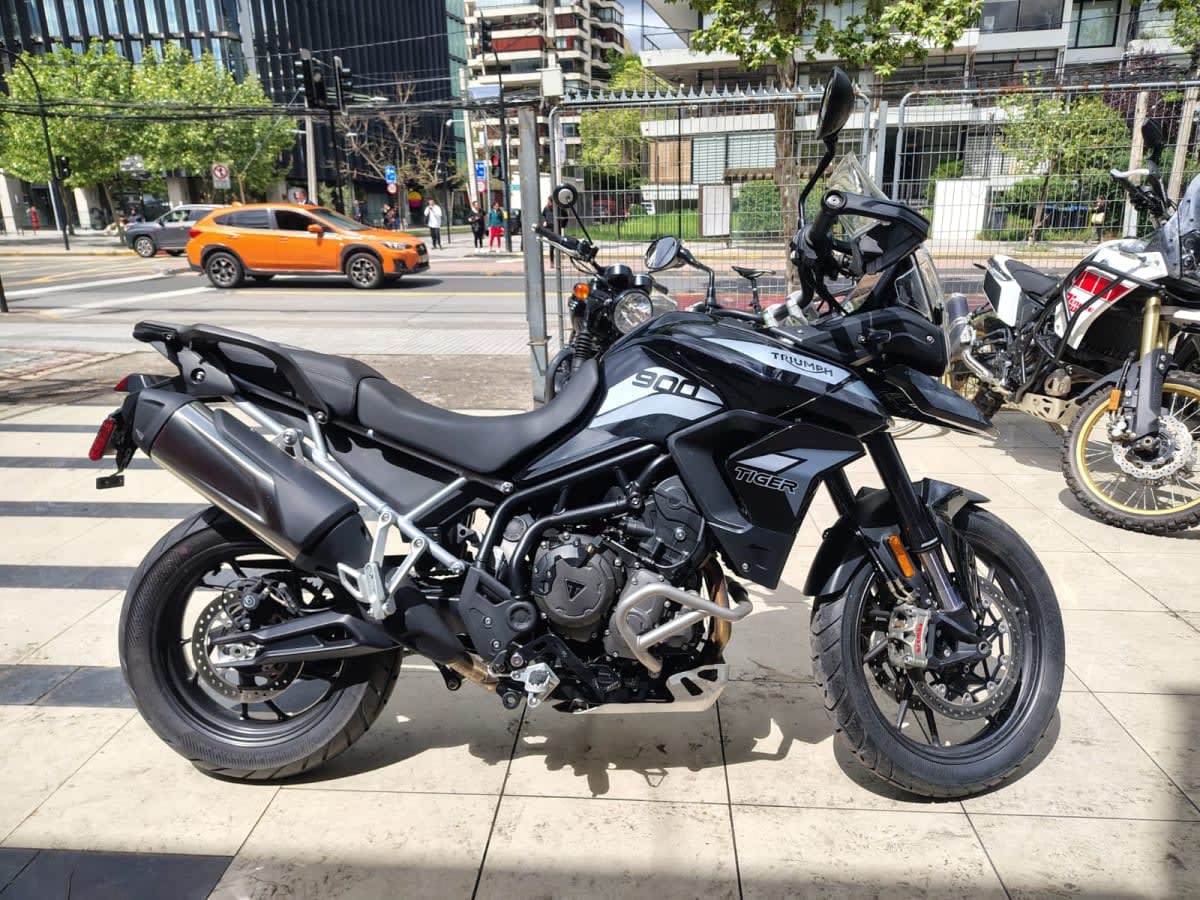 2023 Triumph Tiger 900 900 - Miniatura 2