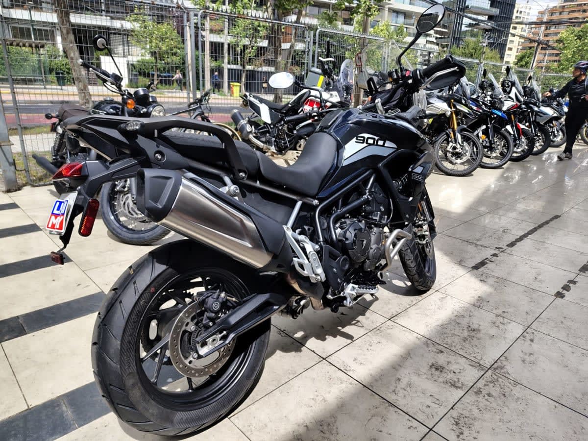 2023 Triumph Tiger 900 900 - Miniatura 3