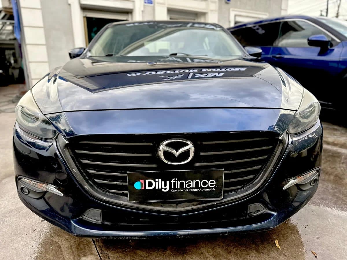 2018 Mazda 3 2.0 Azul - Miniatura 4