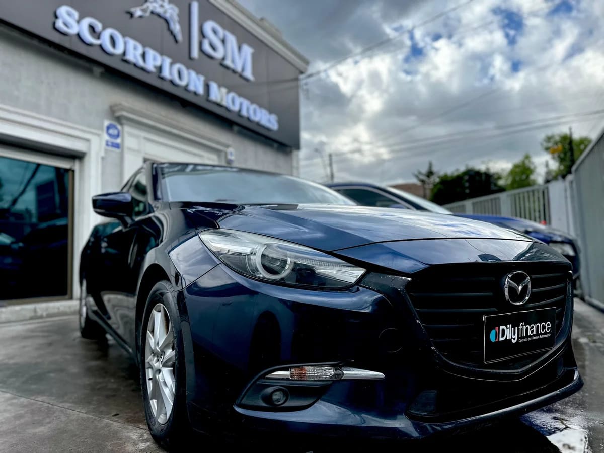 2018 Mazda 3 2.0 Azul - Miniatura 5