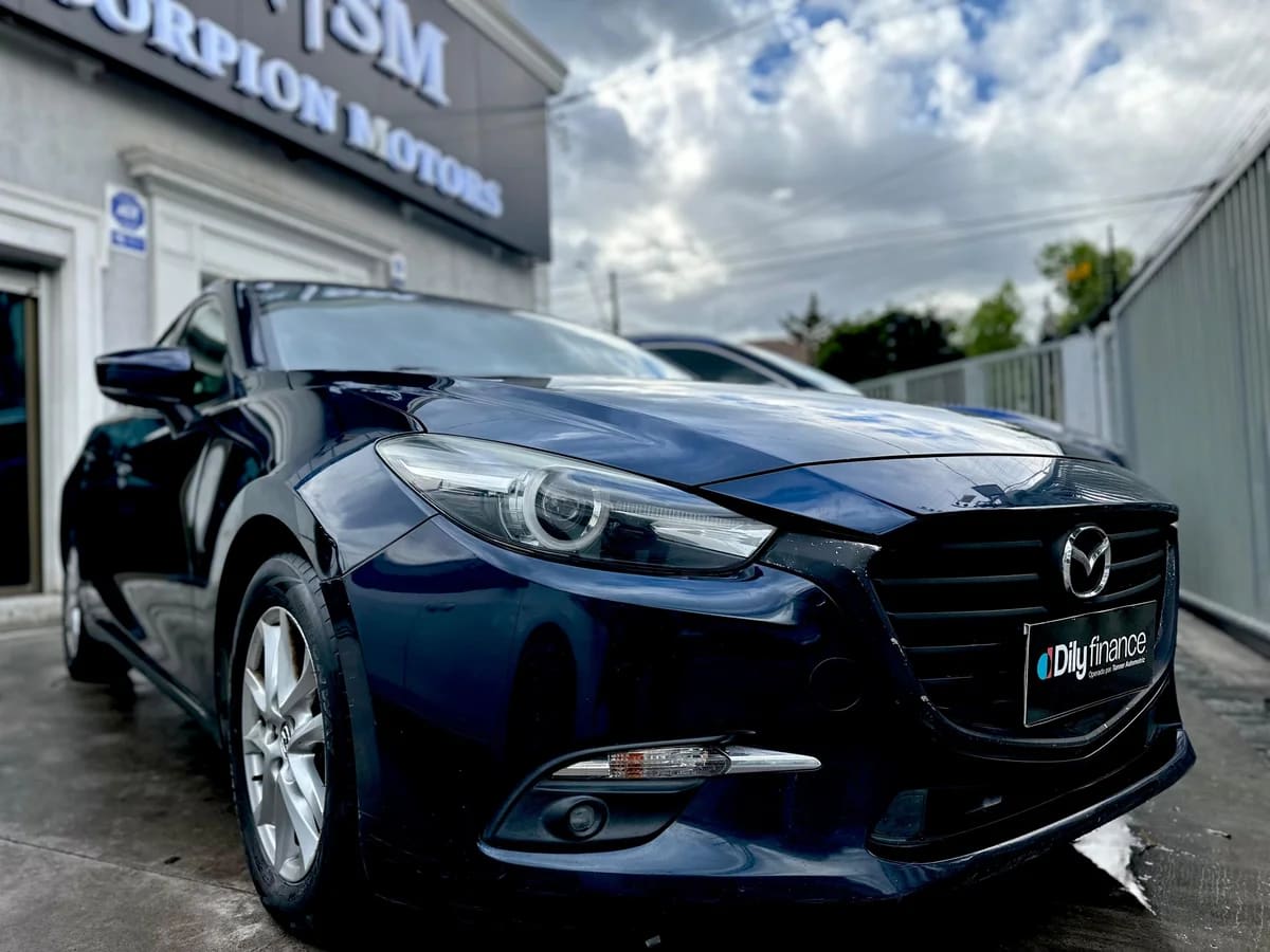 2018 Mazda 3 2.0 Azul - Miniatura 9