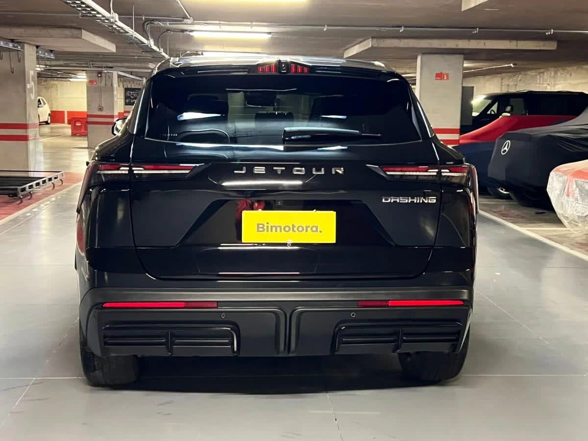 2024 Jetour Dashing 1.6 Negro - Miniatura 10