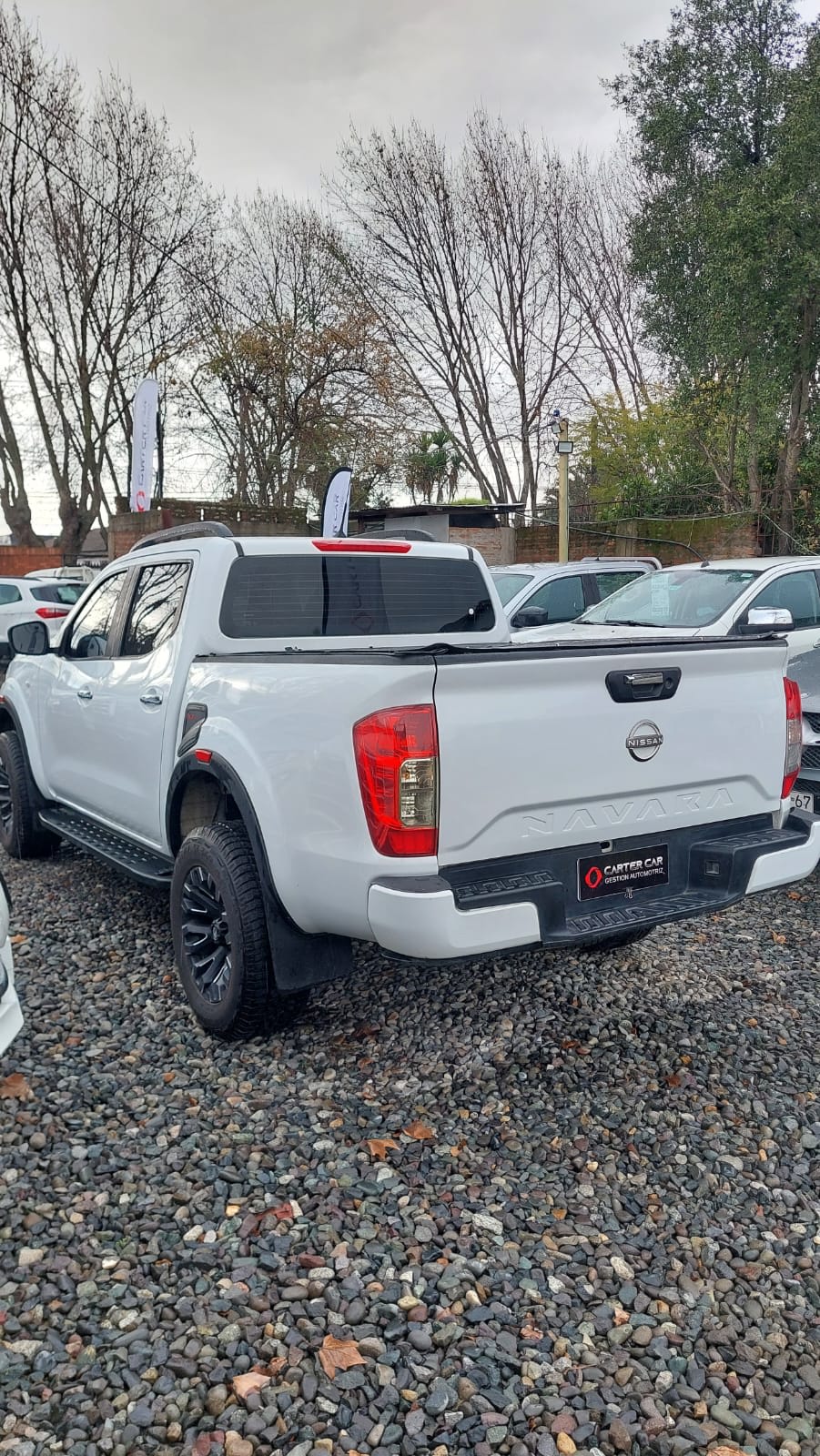 2023 Nissan Navara 4x4 - Miniatura 4