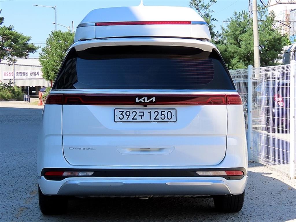 2022 Kia Carnival 4th Blanco - Miniatura 4