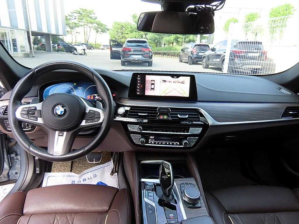 2019 BMW Serie 5 5 Series Ref 428417 Gasoline Gris - Miniatura 7