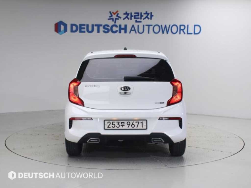 2021 KIA Morning Ref 428414 Gasoline Blanco - Miniatura 4