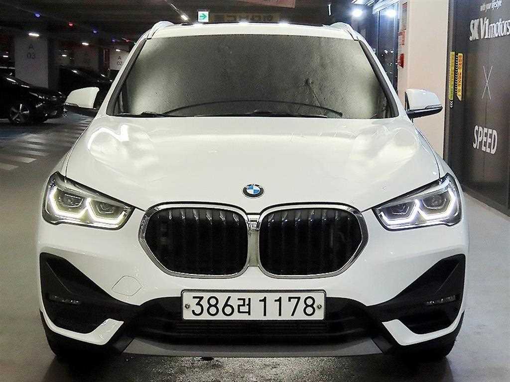 2020 BMW X1 Ref 428413 Gasoline Blanco - Miniatura 2