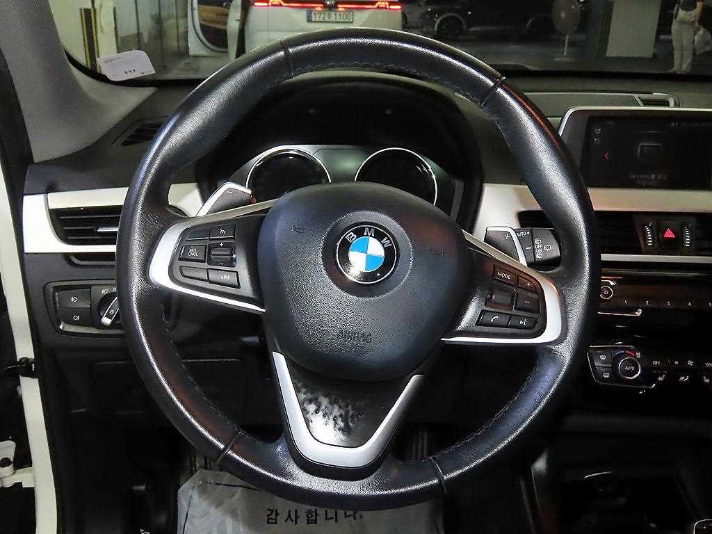 2020 BMW X1 Ref 428413 Gasoline Blanco - Miniatura 8