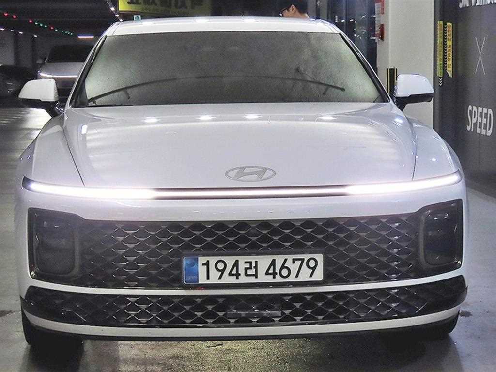 2025 Hyundai Grandeur Hybrid Blanco - Miniatura 3