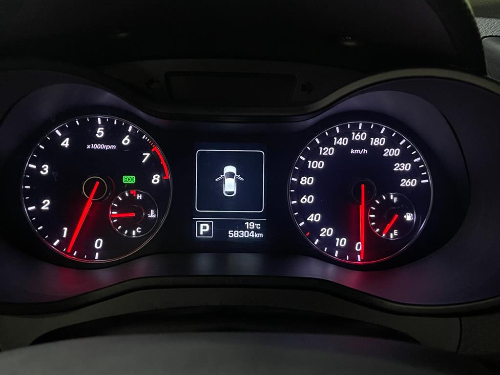 2016 Hyundai Veloster 1.6 Blanco - Miniatura 7