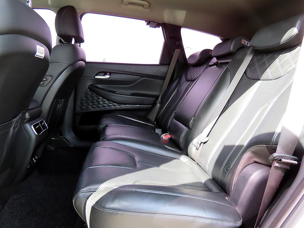 2021 Hyundai Santa Fe Diesel - Miniatura 6