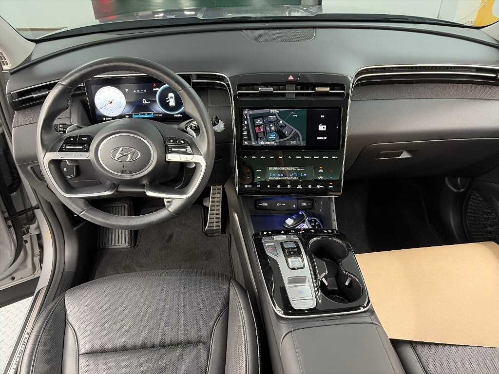 2022 Hyundai Tucson (NX4) Gris - Miniatura 7