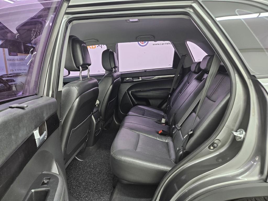 2014 Kia Sorento R Gris - Miniatura 6