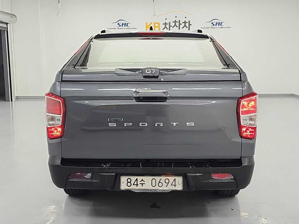 2018 SsangYong Rexton Sports Gris - Miniatura 3