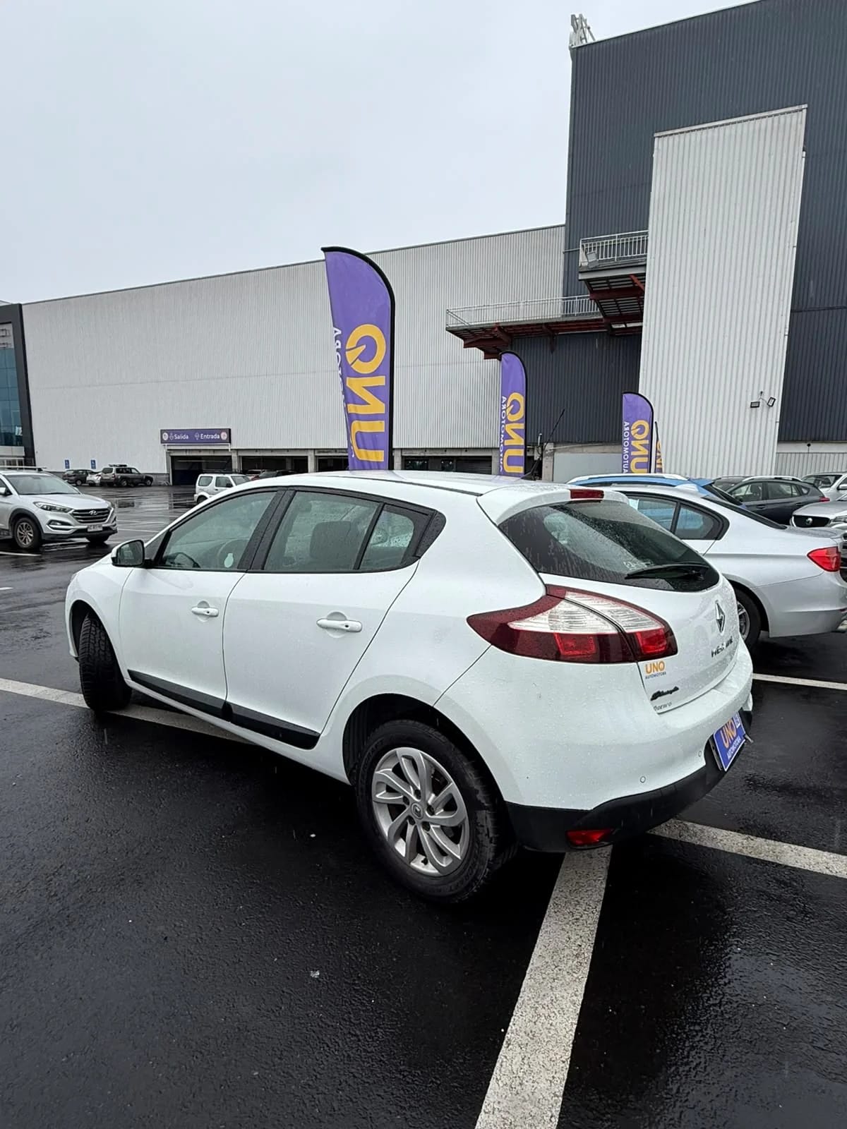 2016 Renault Megane - Miniatura 8