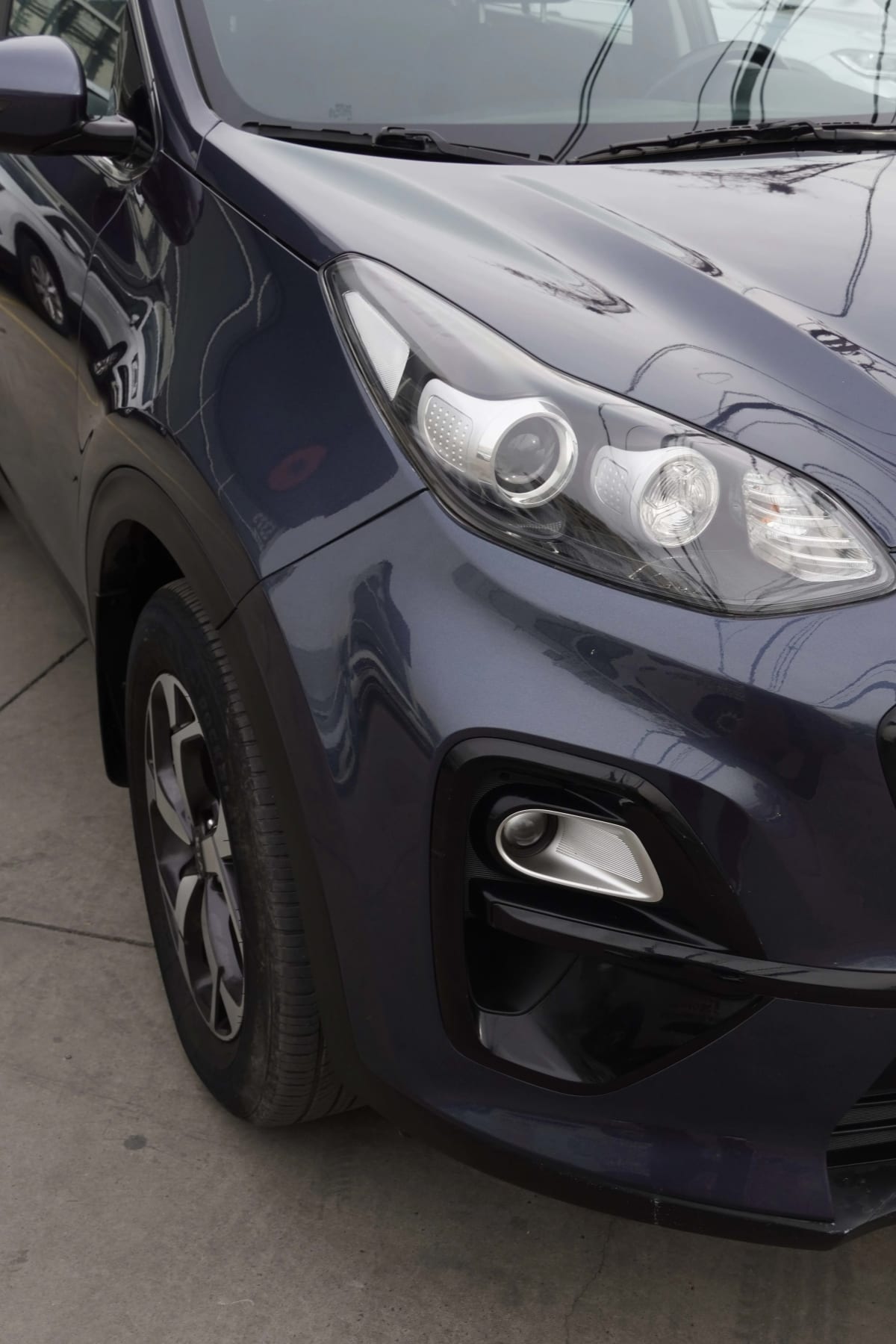 2019 Kia SPORTAGE 2 Gris - Miniatura 3