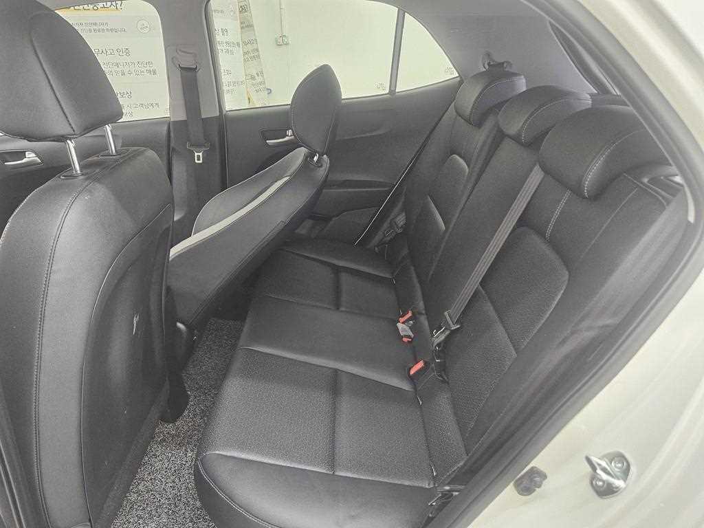 2023 KIA Morning Ref 428634 Gasoline - Miniatura 5