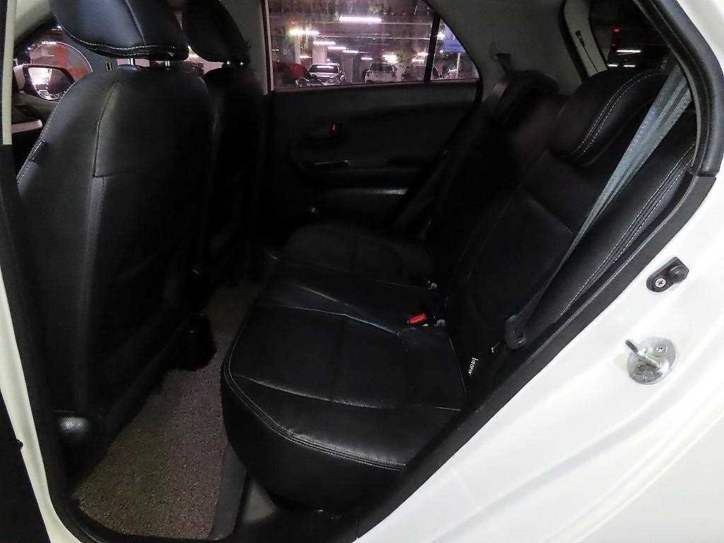 2012 KIA Morning Ref 428621 Gasoline Blanco - Miniatura 7